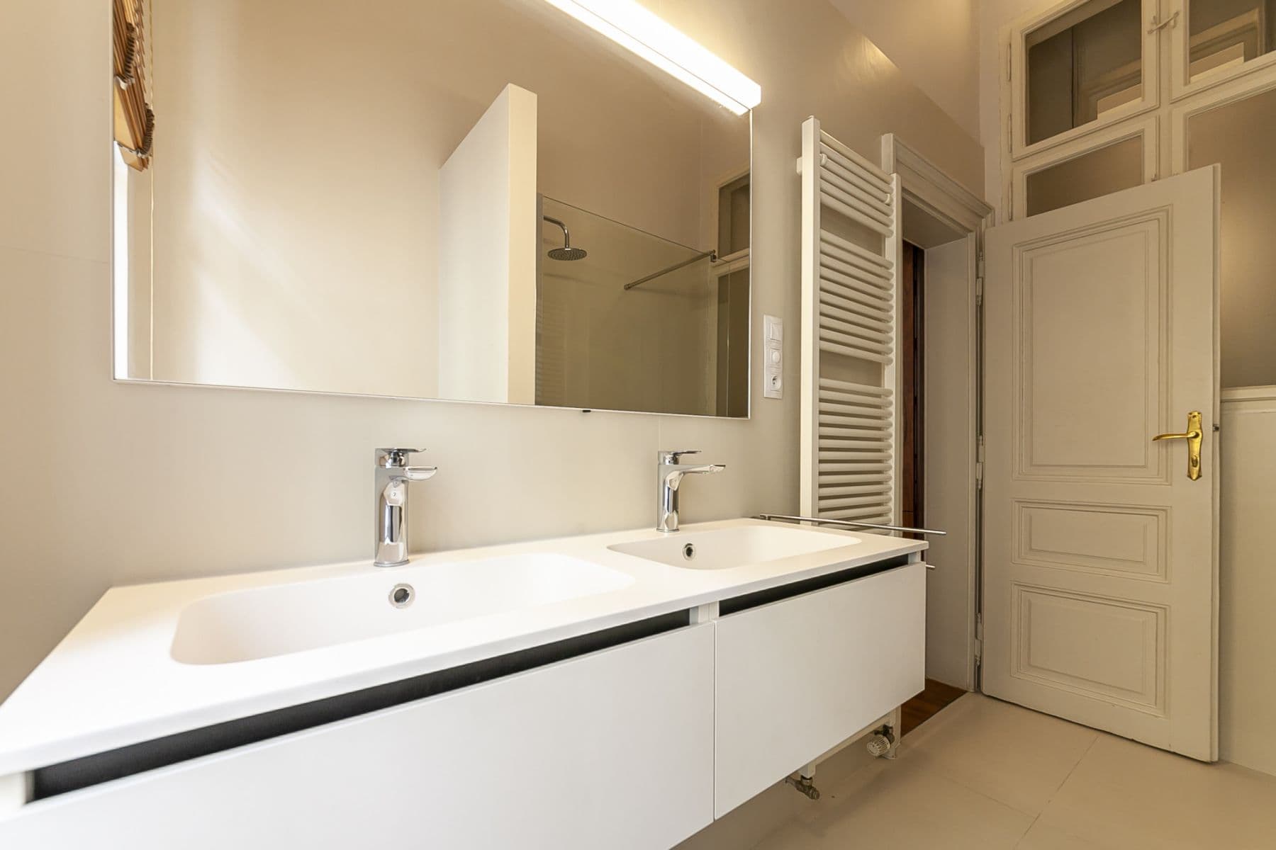 flat to rent, 105 m², Masarykovo nábřeží, Prague, Prague