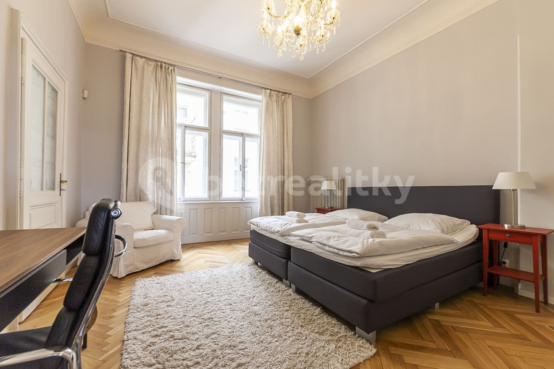 flat to rent, 105 m², Masarykovo nábřeží, Prague, Prague