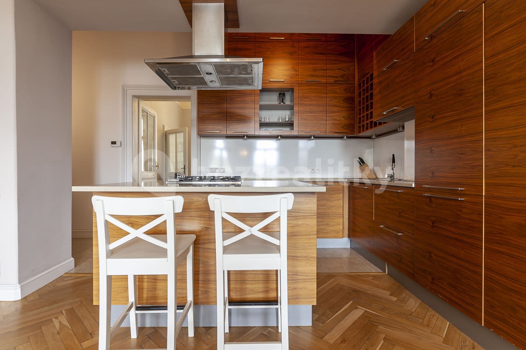 flat to rent, 105 m², Masarykovo nábřeží, Prague, Prague