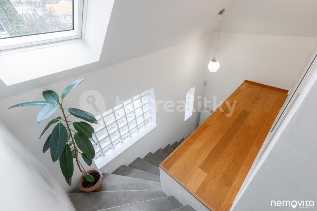 flat to rent, 140 m², U Hrušky, Prague, Prague