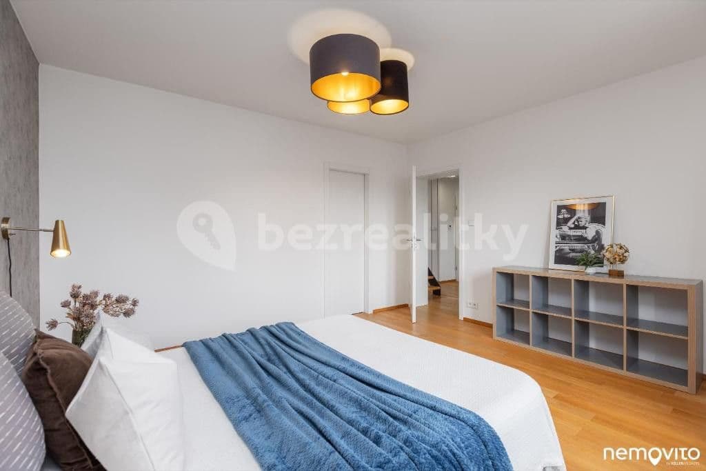 flat to rent, 140 m², U Hrušky, Prague, Prague