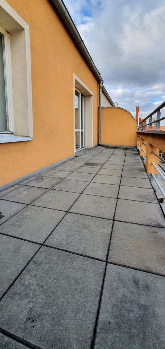 flat to rent, 38 m², Počátecká, Prague, Prague