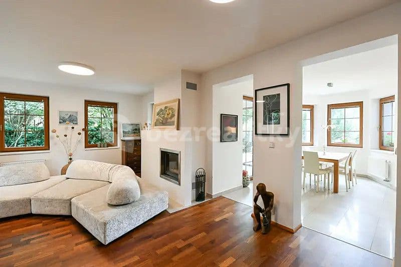 flat to rent, 250 m², Na Ježově, Mirošovice, Středočeský Region