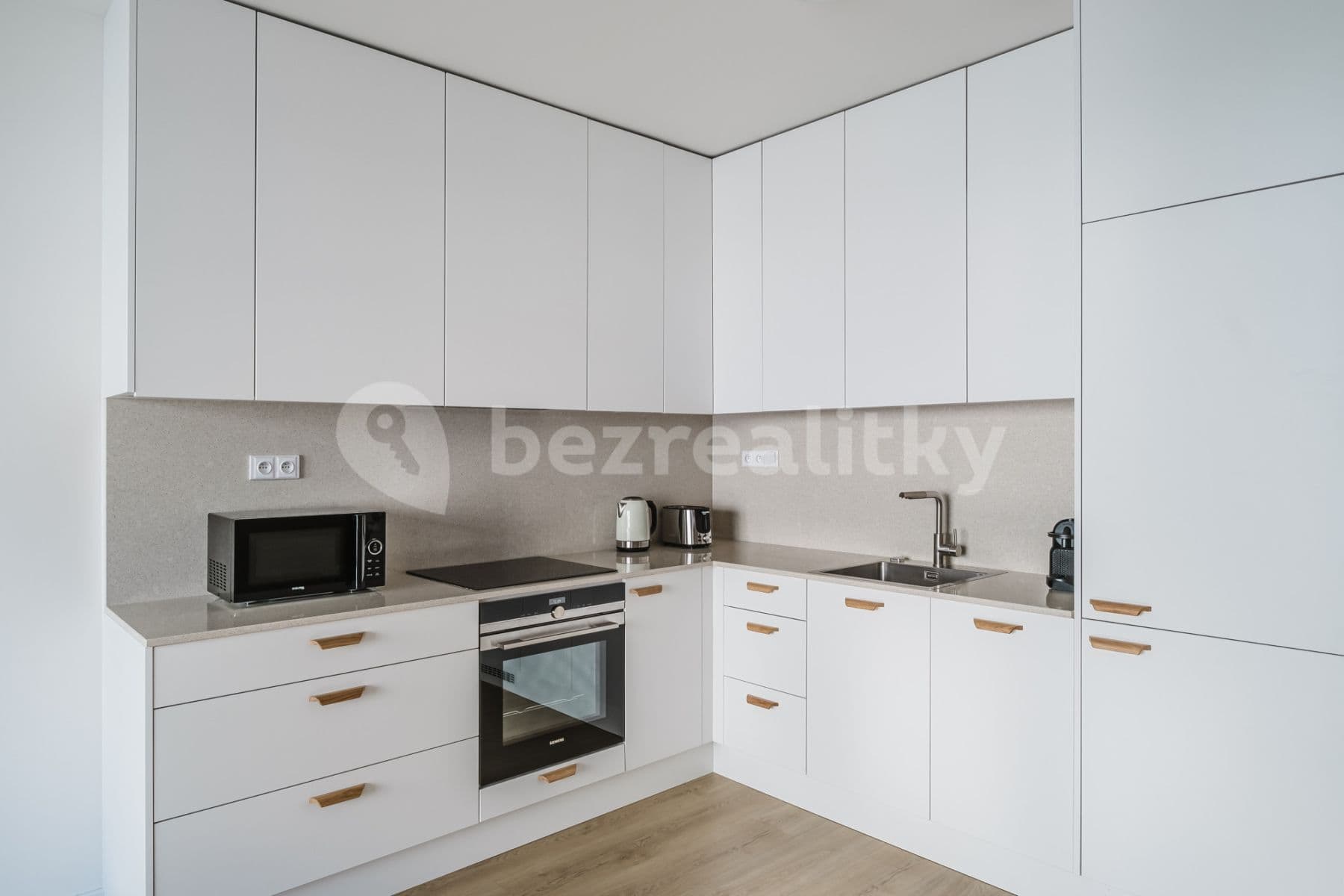 flat to rent, 54 m², Vrbenského, Prague, Prague