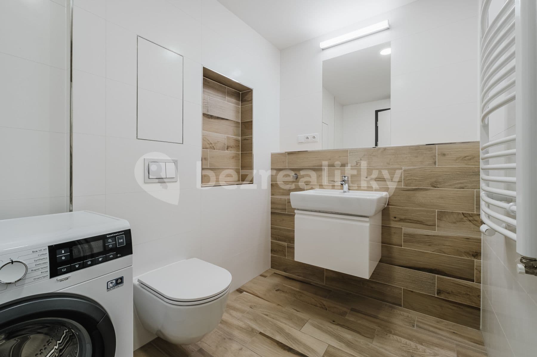 flat to rent, 54 m², Vrbenského, Prague, Prague