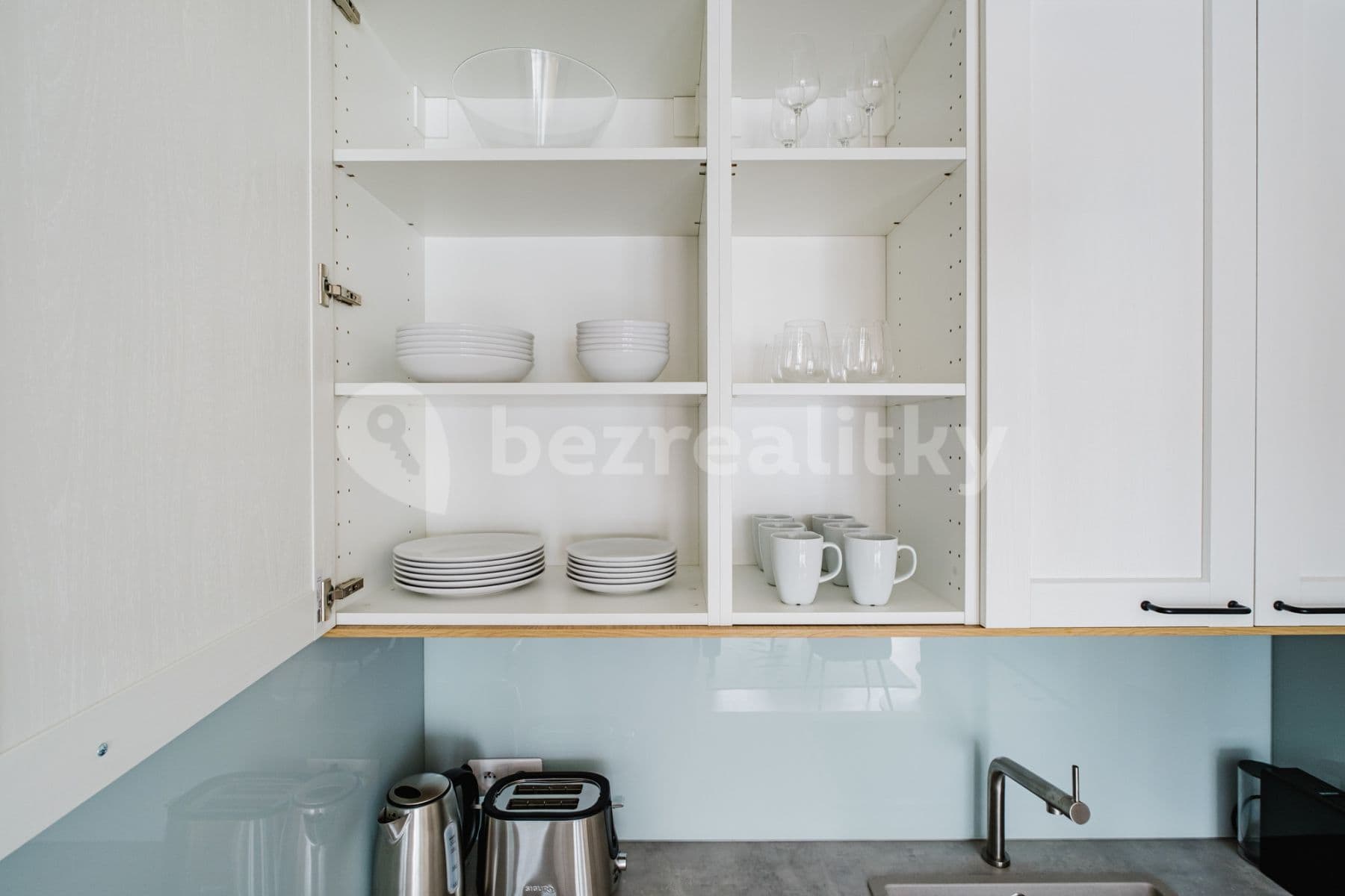 flat to rent, 44 m², Drahňovická, Prague, Prague