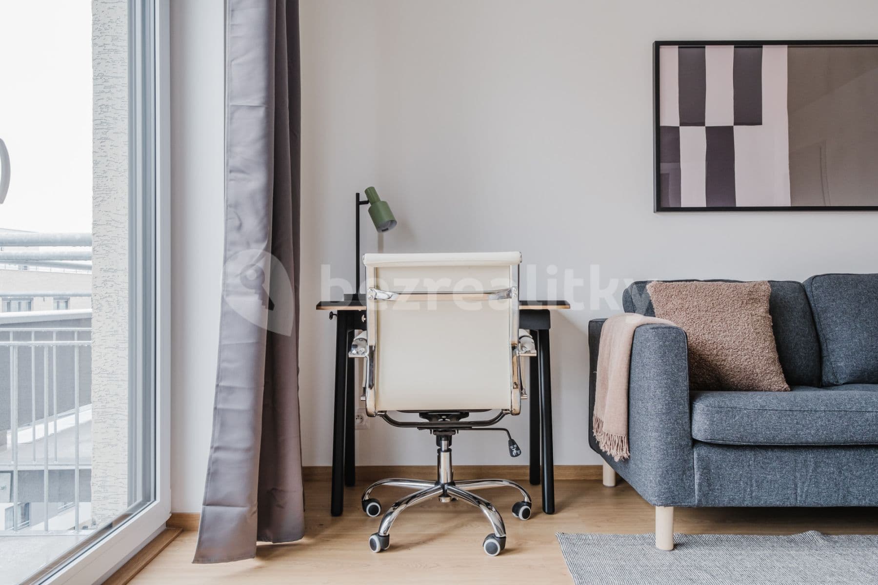 flat to rent, 44 m², Drahňovická, Prague, Prague
