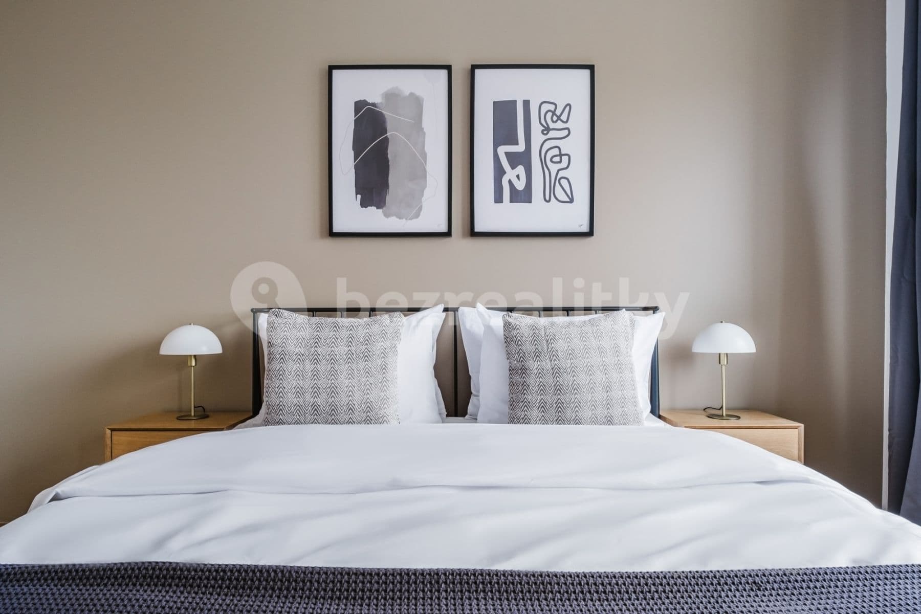 flat to rent, 44 m², Drahňovická, Prague, Prague