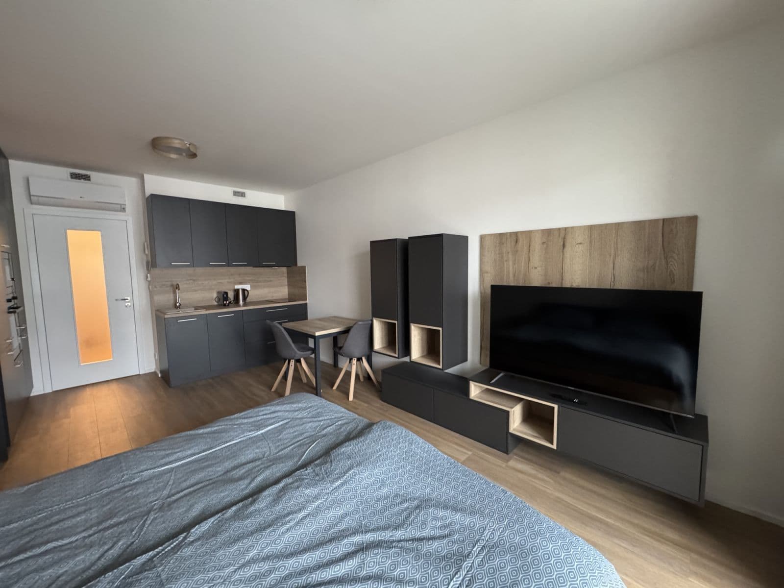 flat to rent, 36 m², Tetauerova, Prague, Prague
