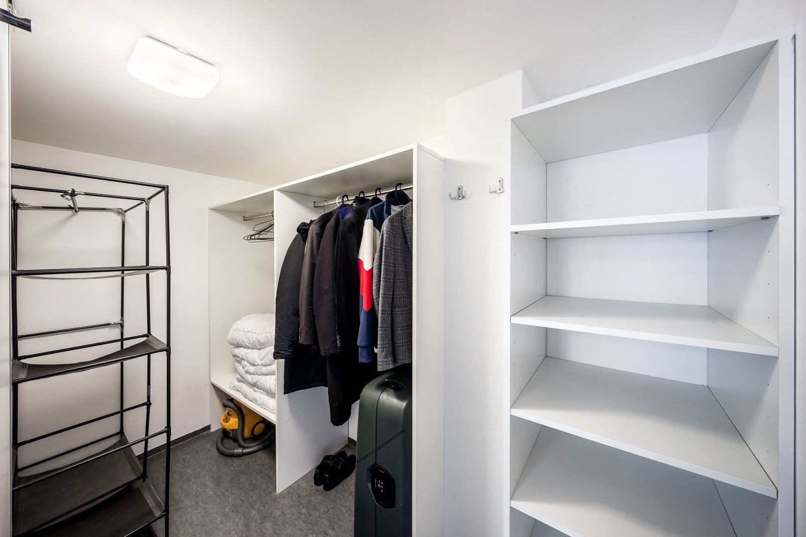 flat to rent, 98 m², Křižíkova a, Prague, Prague