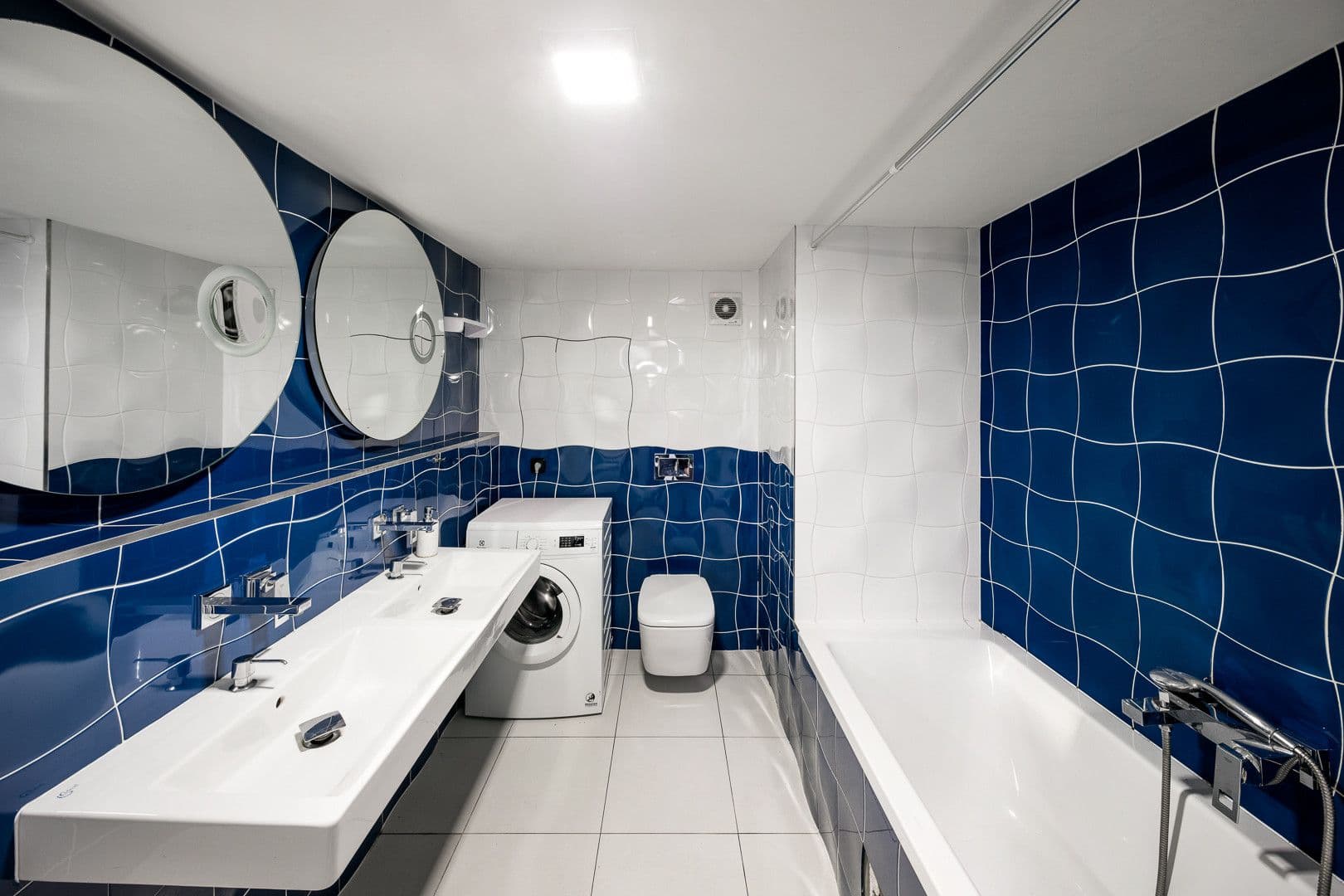 flat to rent, 98 m², Křižíkova a, Prague, Prague