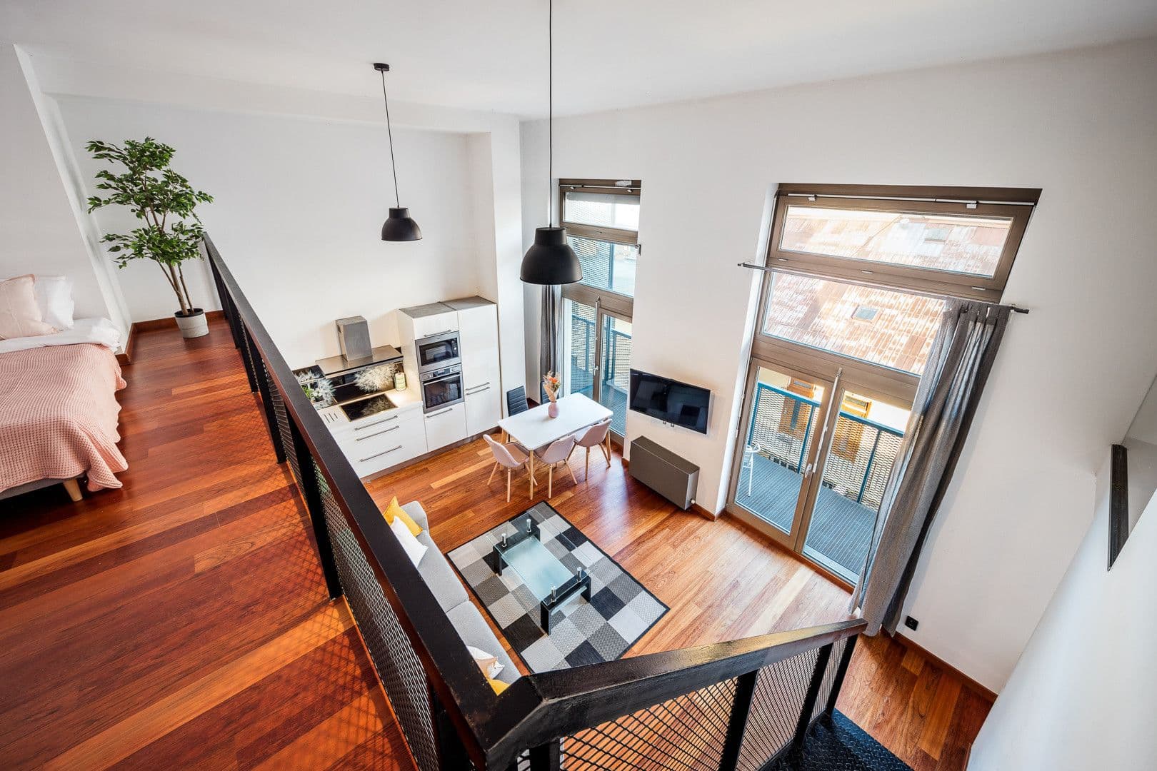 flat to rent, 98 m², Křižíkova a, Prague, Prague