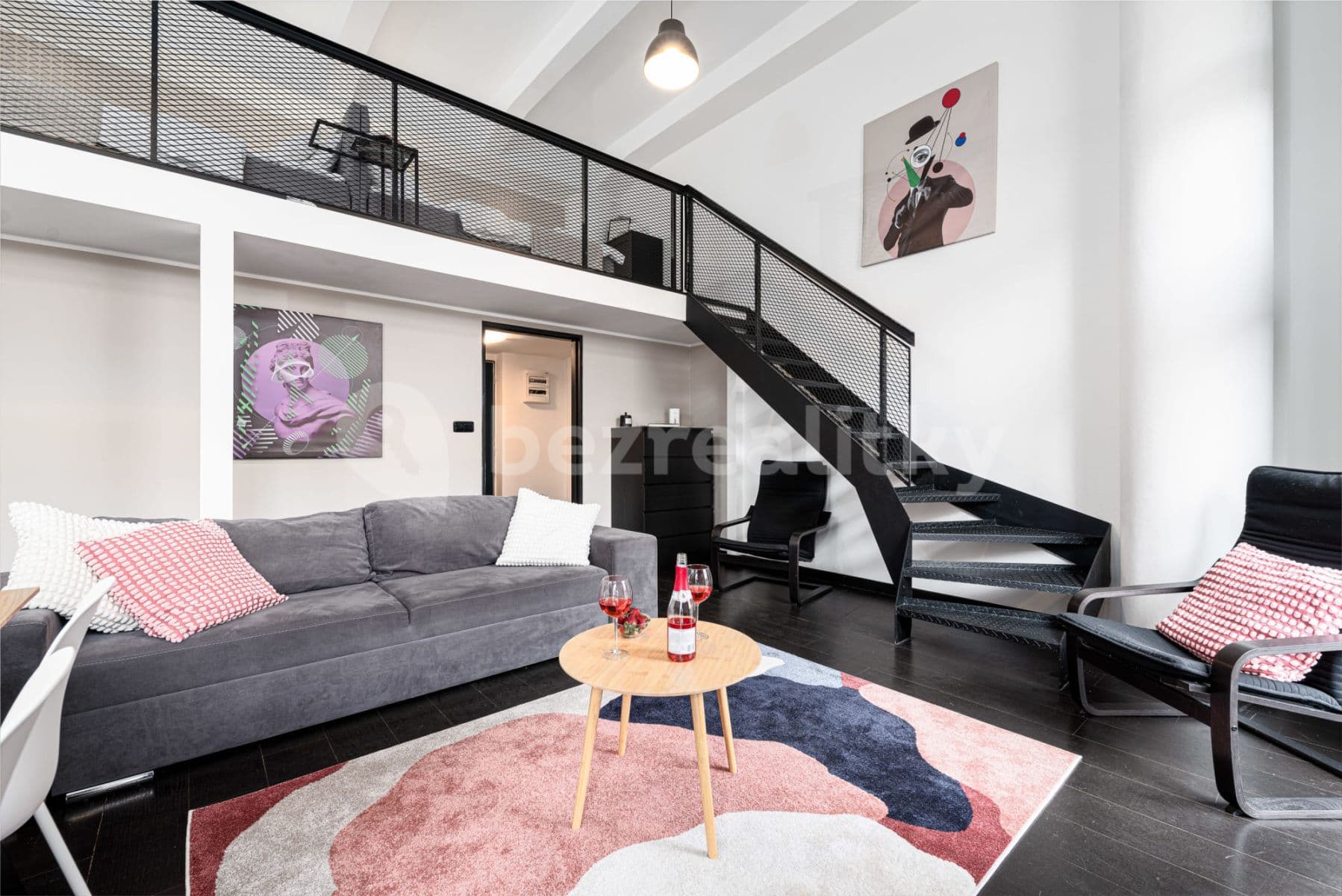 flat to rent, 70 m², Křižíkova, Prague, Prague