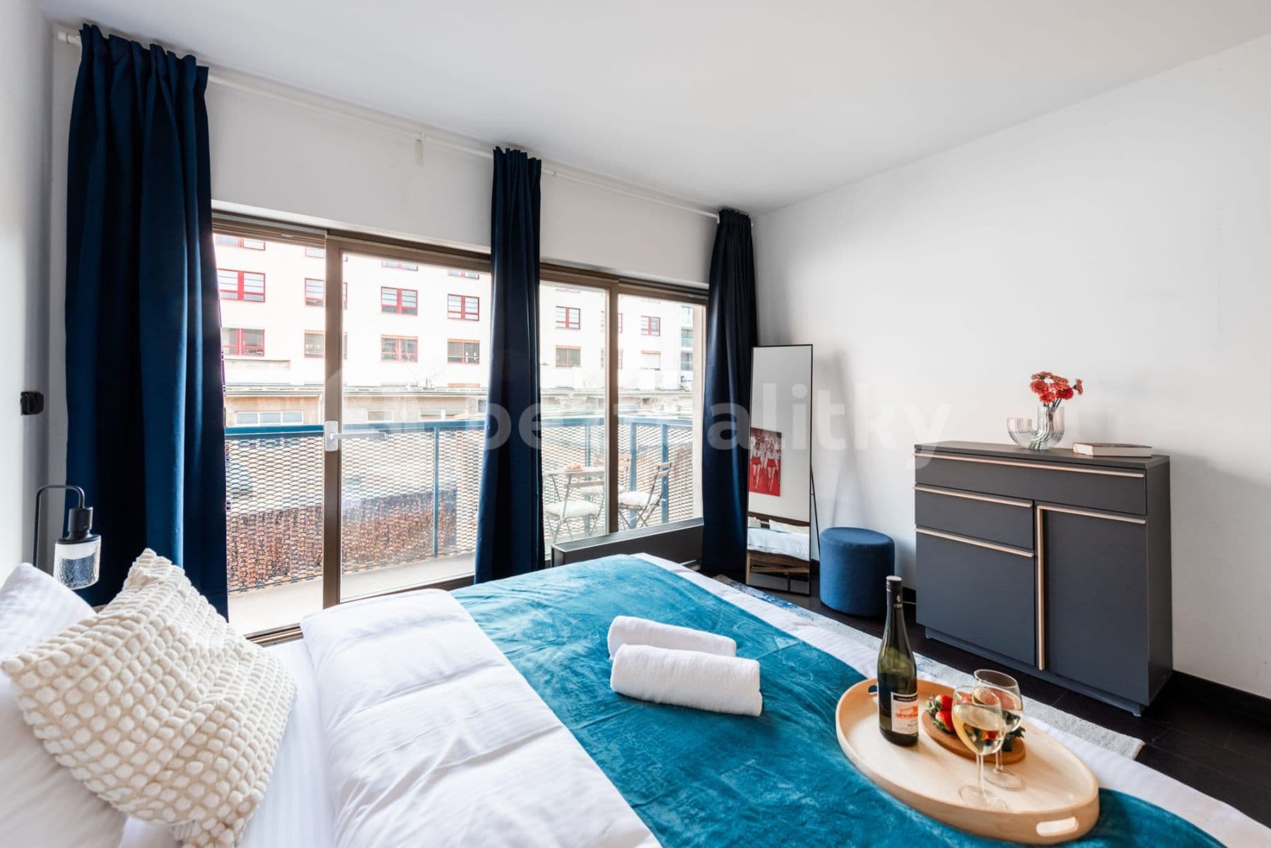 flat to rent, 150 m², Křižíkova, Prague, Prague