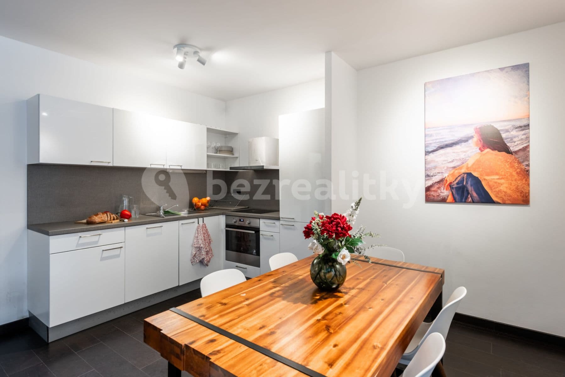 flat to rent, 150 m², Křižíkova, Prague, Prague