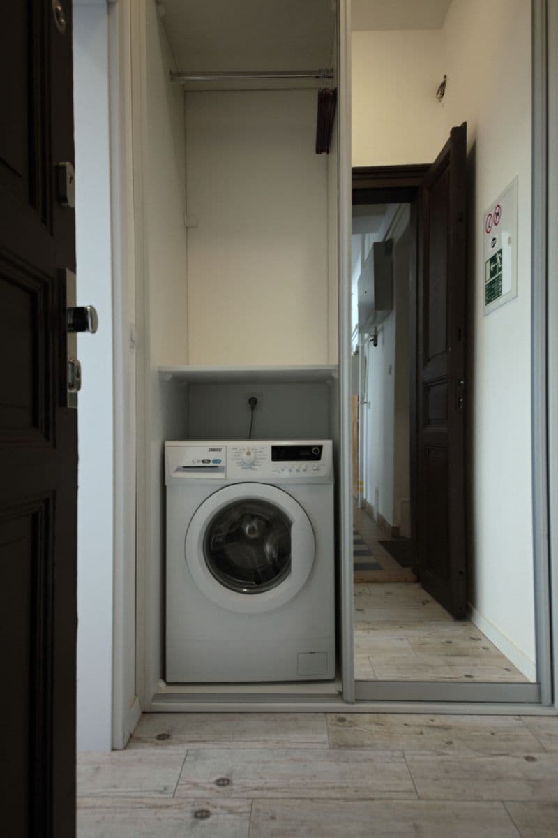 flat to rent, 45 m², Petřínská, Prague, Prague