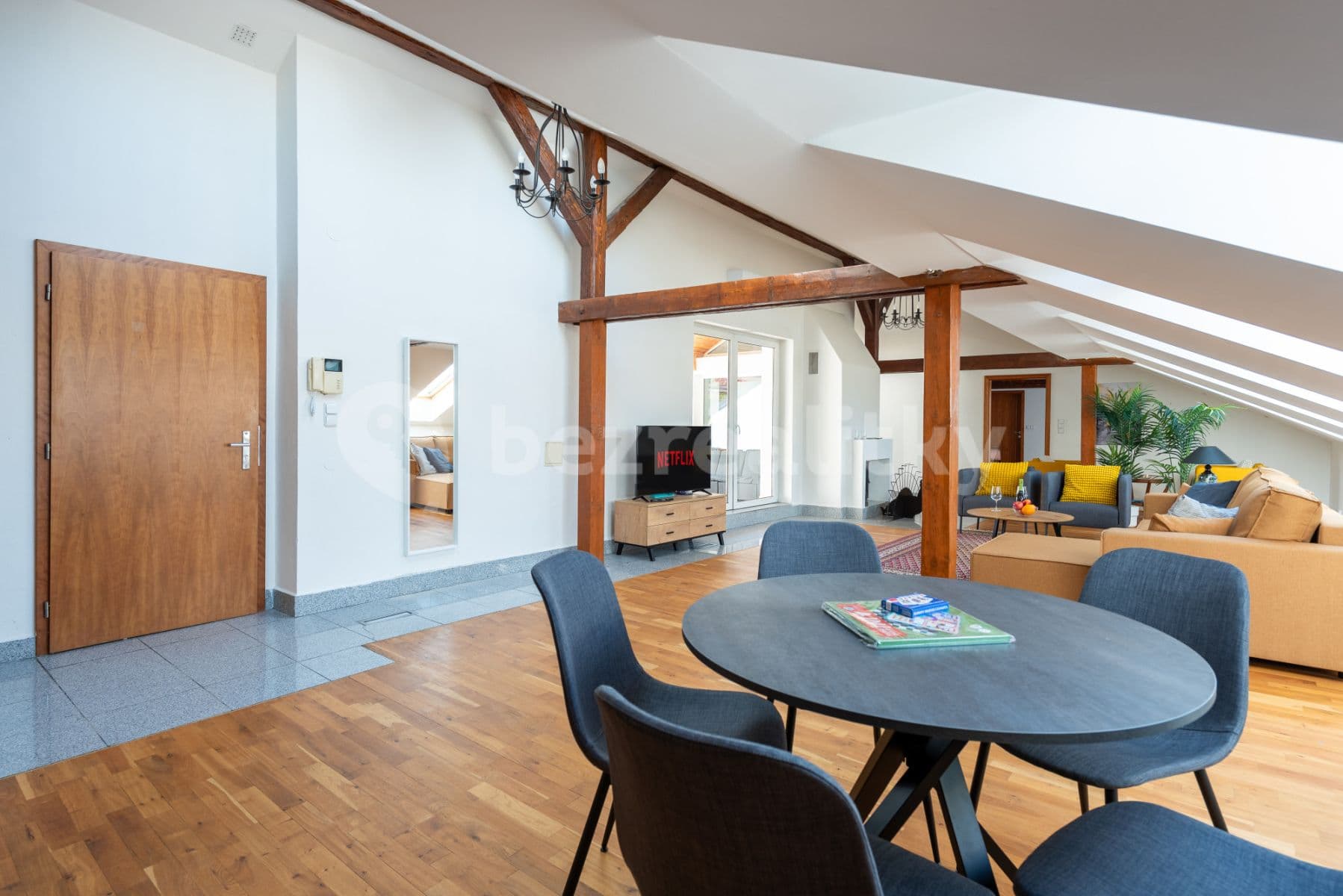 flat to rent, 150 m², Řeznická, Prague, Prague