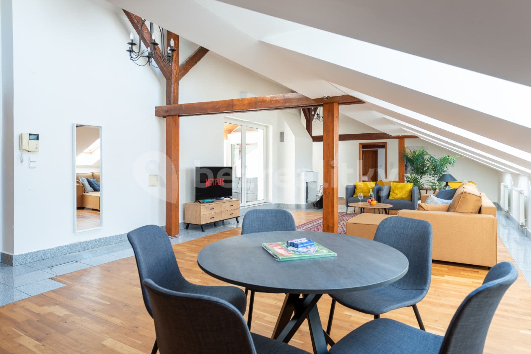 flat to rent, 150 m², Řeznická, Prague, Prague