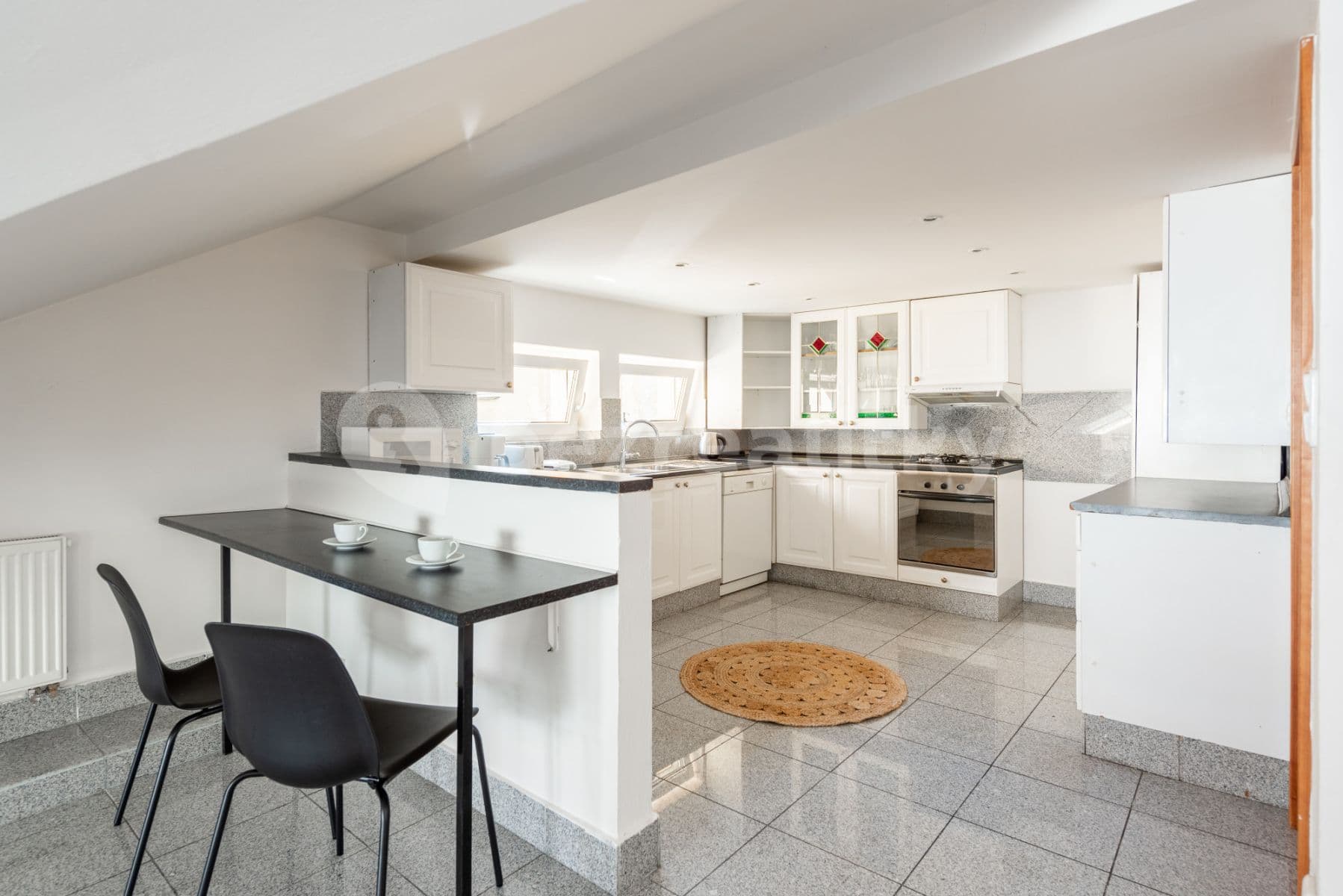 flat to rent, 150 m², Řeznická, Prague, Prague