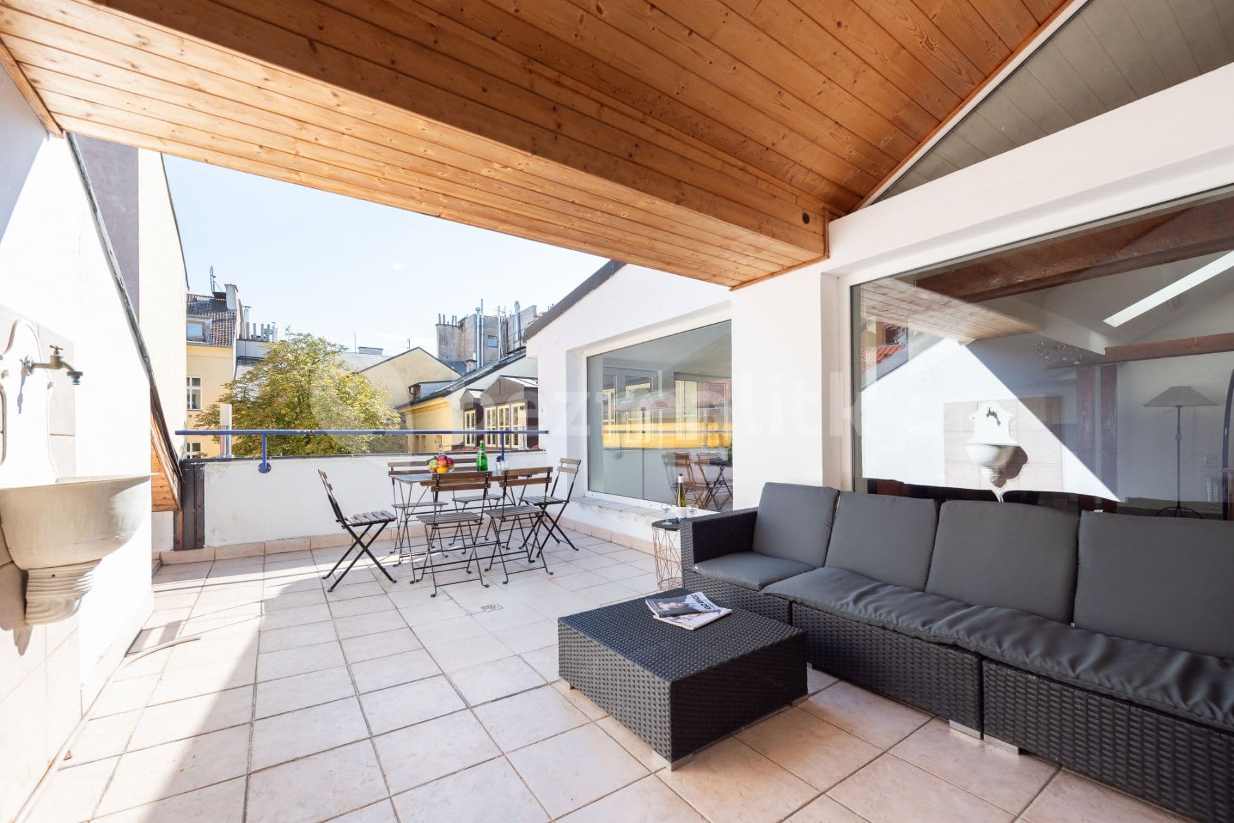 flat to rent, 150 m², Řeznická, Prague, Prague