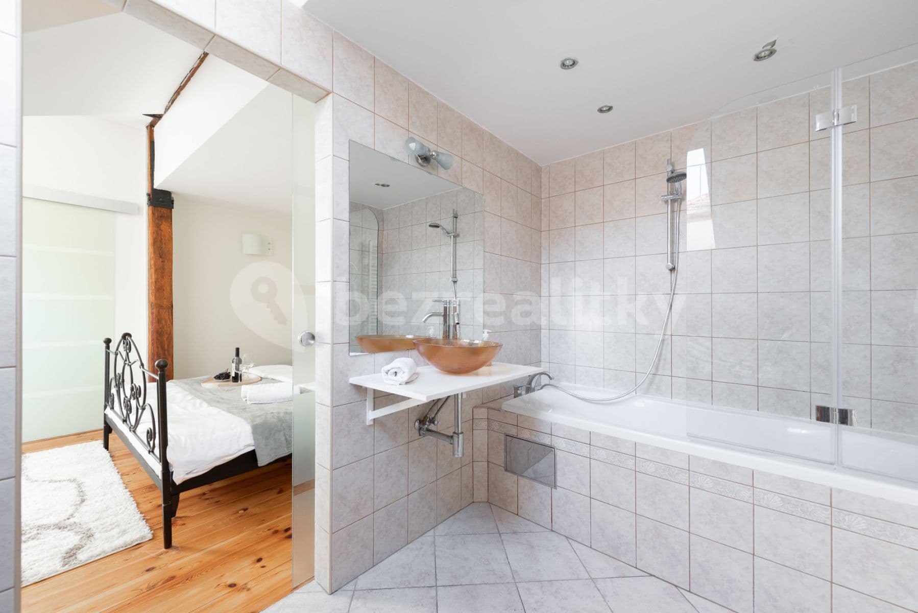 flat to rent, 80 m², Pštrossova, Prague, Prague
