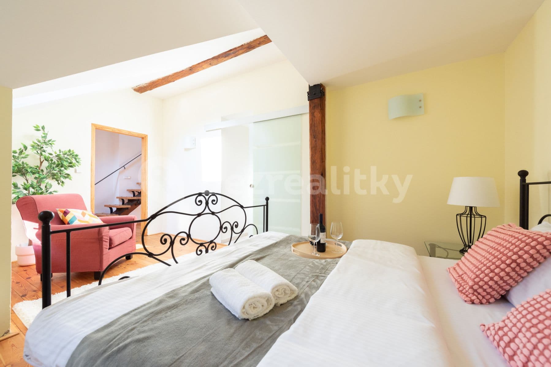 flat to rent, 80 m², Pštrossova, Prague, Prague