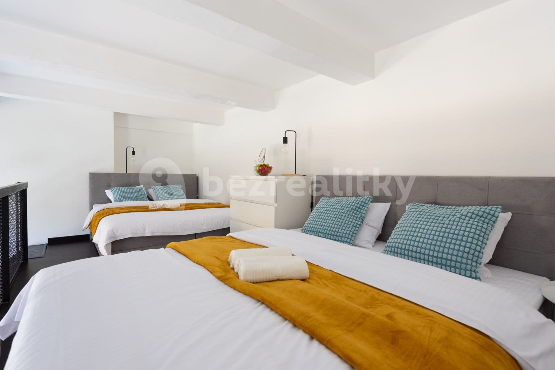 flat to rent, 65 m², Křižíkova, Prague, Prague