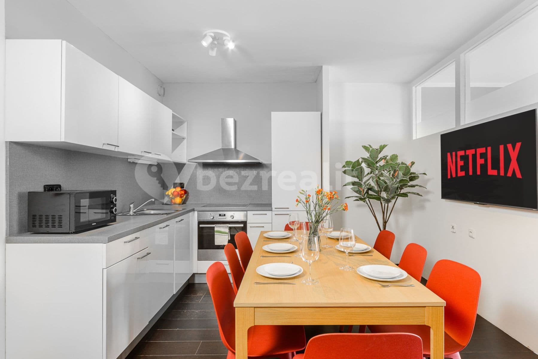 flat to rent, 95 m², Křižíkova, Prague, Prague