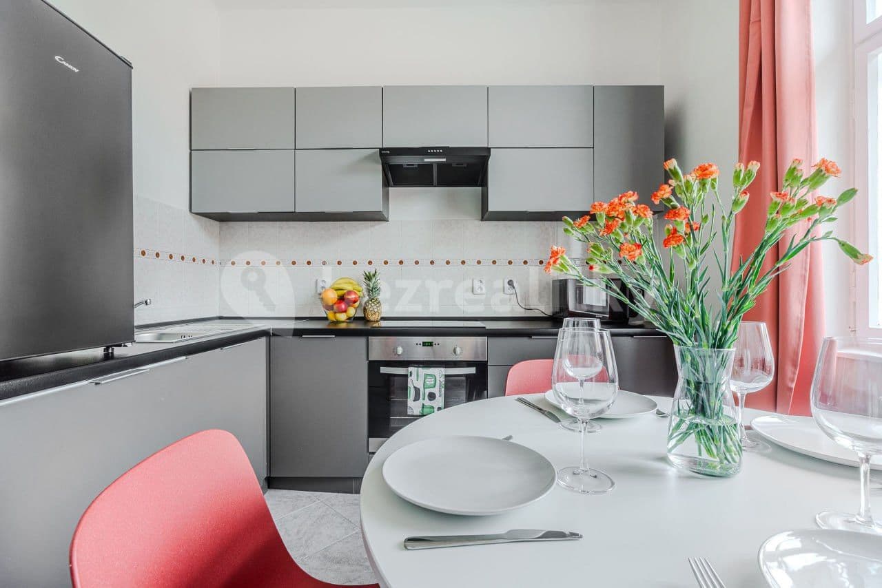 flat to rent, 100 m², Londýnská, Prague, Prague