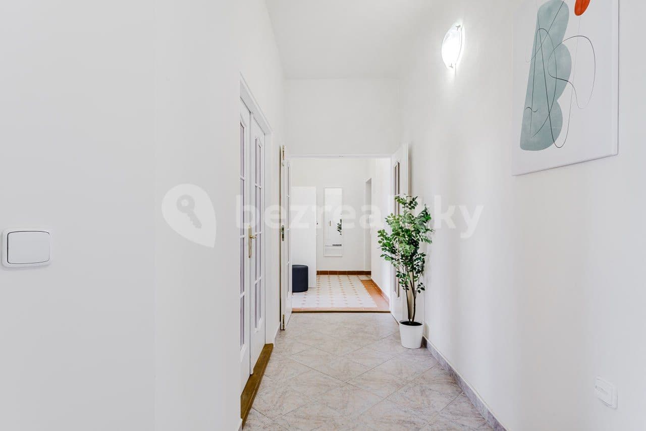 flat to rent, 100 m², Londýnská, Prague, Prague