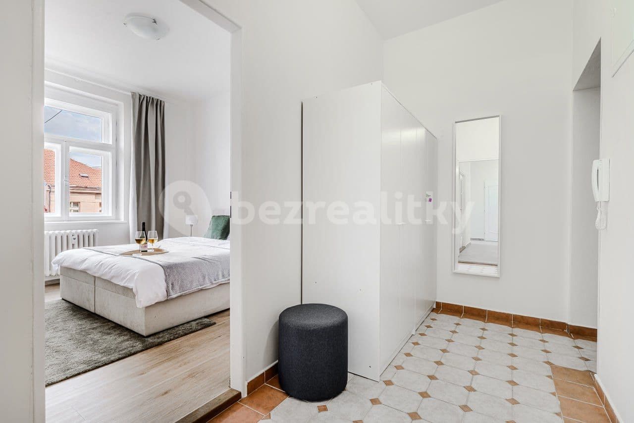 flat to rent, 100 m², Londýnská, Prague, Prague