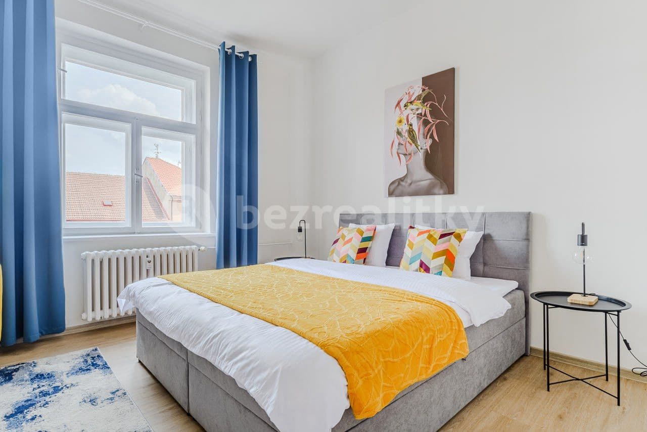 flat to rent, 100 m², Londýnská, Prague, Prague