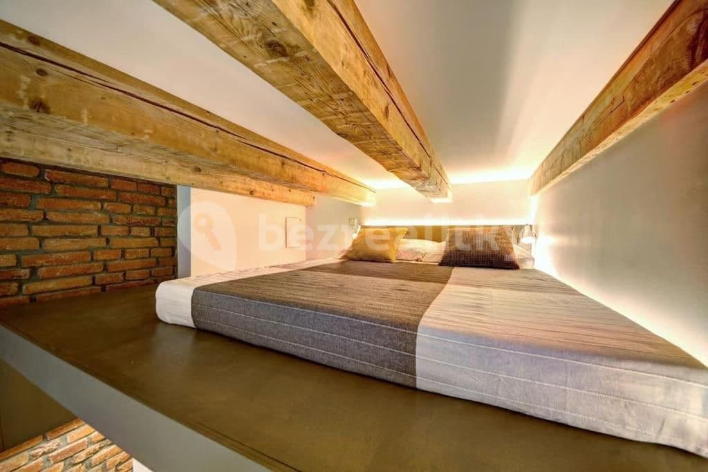flat to rent, 20 m², Vrchlického, Prague, Prague