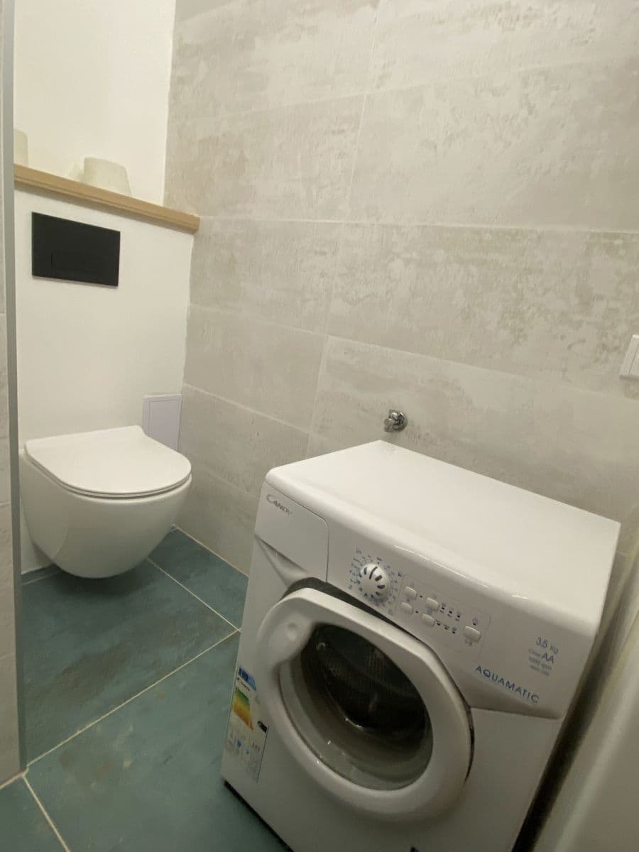 flat to rent, 26 m², Hrusická, Prague, Prague