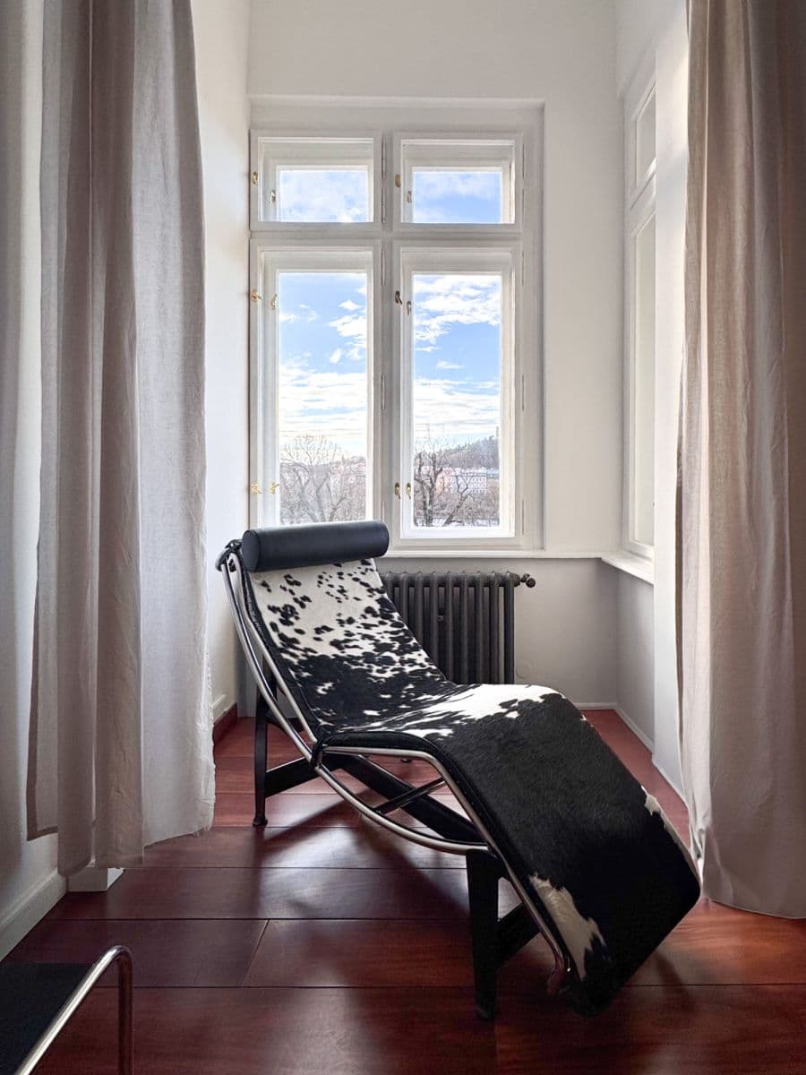flat to rent, 80 m², Masarykovo nábřeží, Prague, Prague