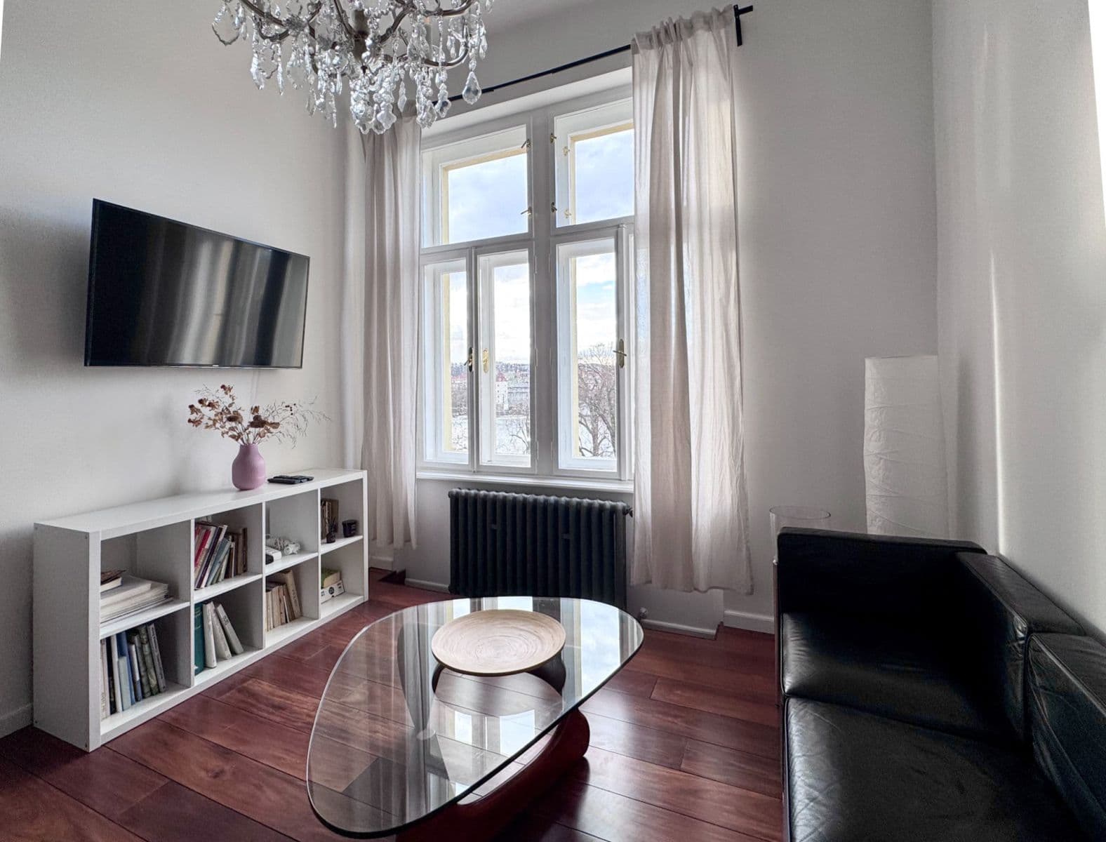 flat to rent, 80 m², Masarykovo nábřeží, Prague, Prague