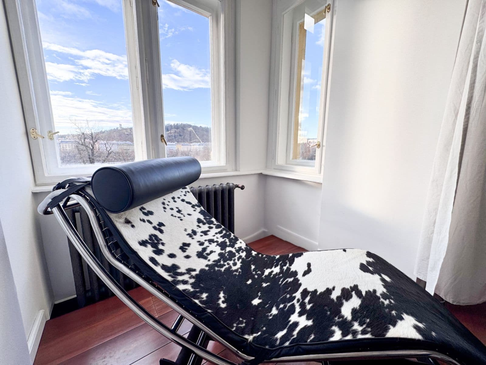 flat to rent, 80 m², Masarykovo nábřeží, Prague, Prague