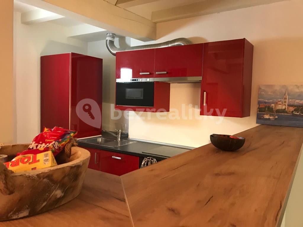 flat to rent, 125 m², Karlovo náměstí, Prague, Prague