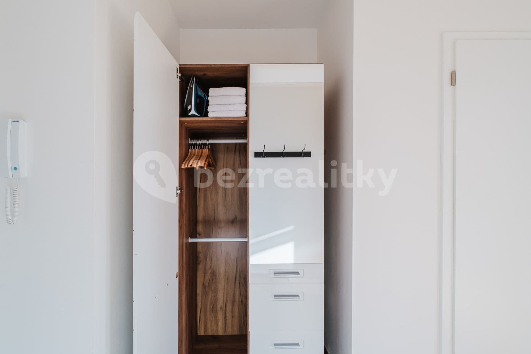 flat to rent, 40 m², Olgy Havlové, Prague, Prague