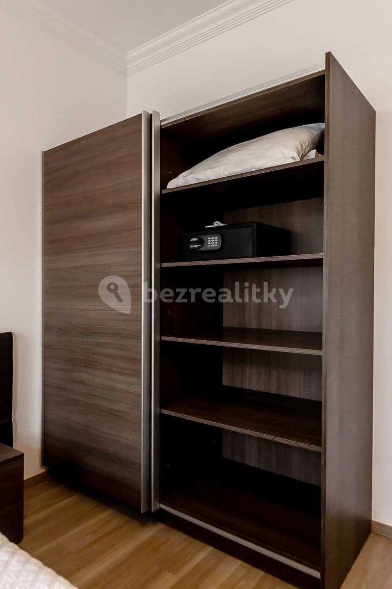 flat to rent, 30 m², Legerova, Prague, Prague