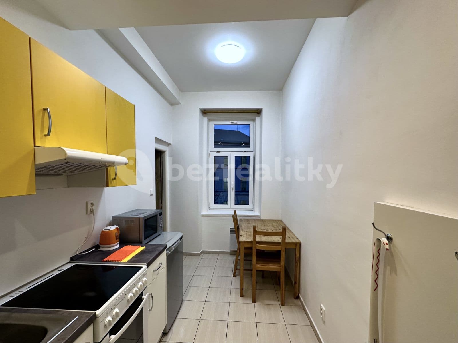 flat to rent, 35 m², V. Nejedlého, Prague, Prague