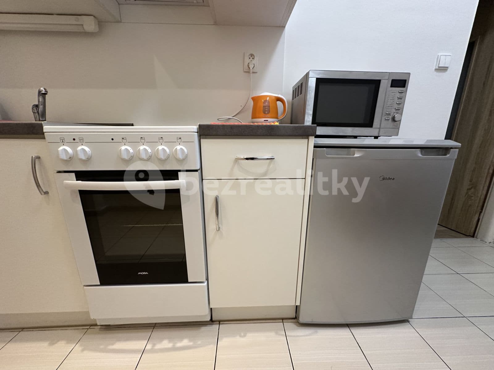 flat to rent, 35 m², V. Nejedlého, Prague, Prague