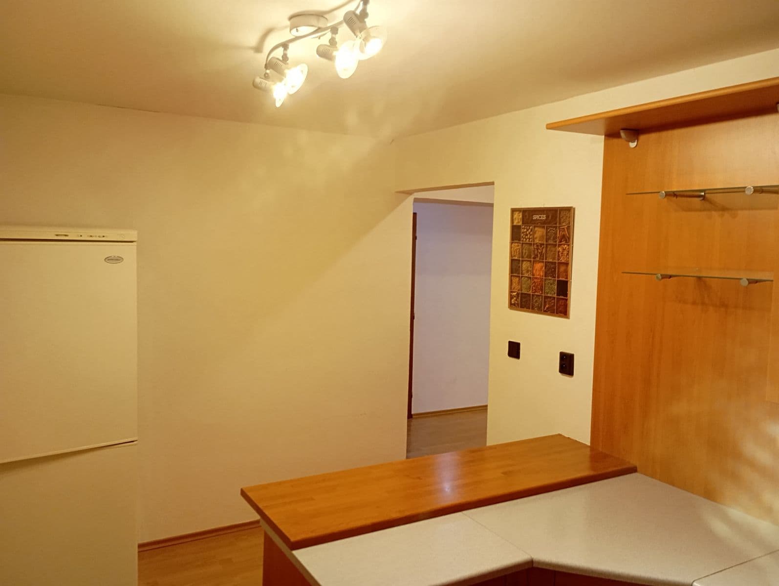 flat to rent, 120 m², Sološnícka b, Karlova Ves, Bratislavský Region