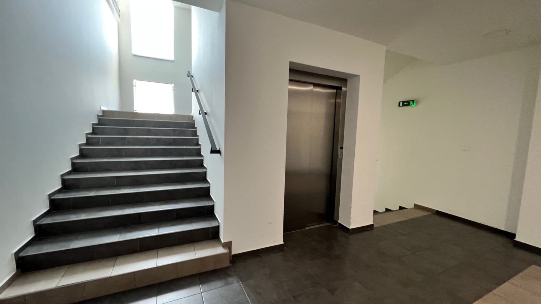 flat to rent, 40 m², Prievozská, Ružinov, Bratislavský Region