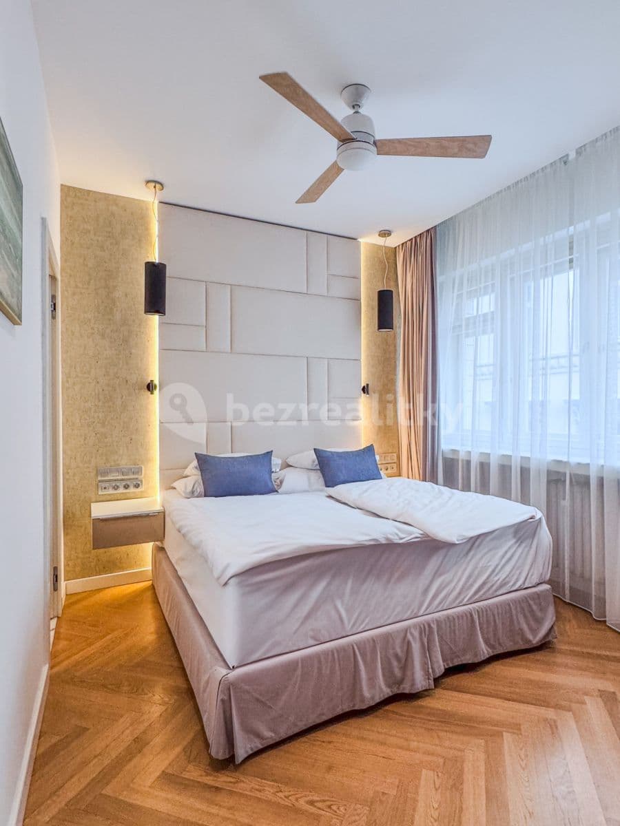 flat to rent, 112 m², Rybná, Prague, Prague