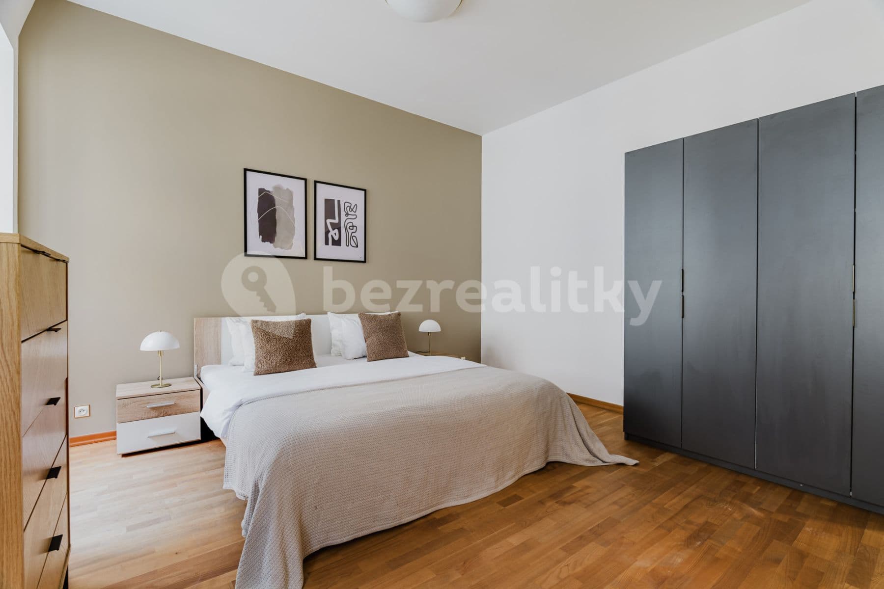 flat to rent, 101 m², Dlouhá, Prague, Prague