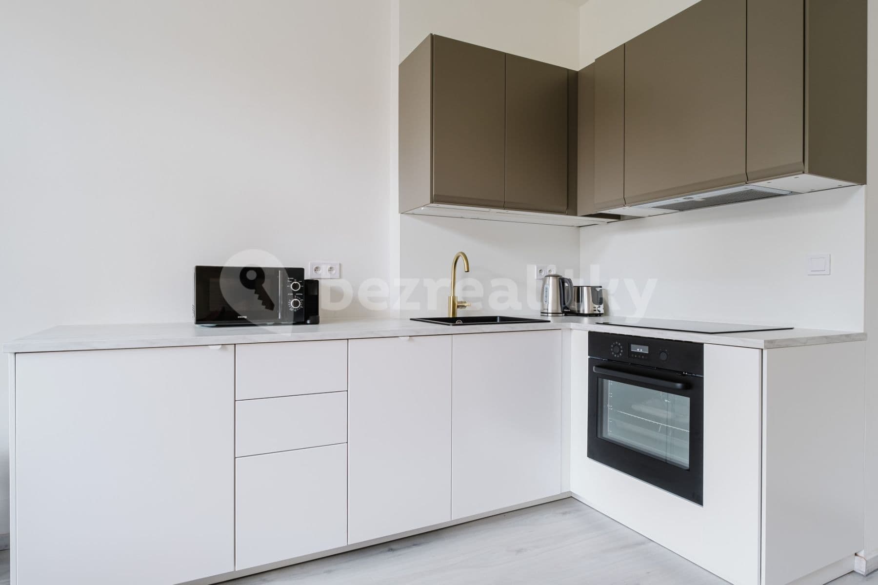 flat to rent, 50 m², Rostovská, Prague, Prague