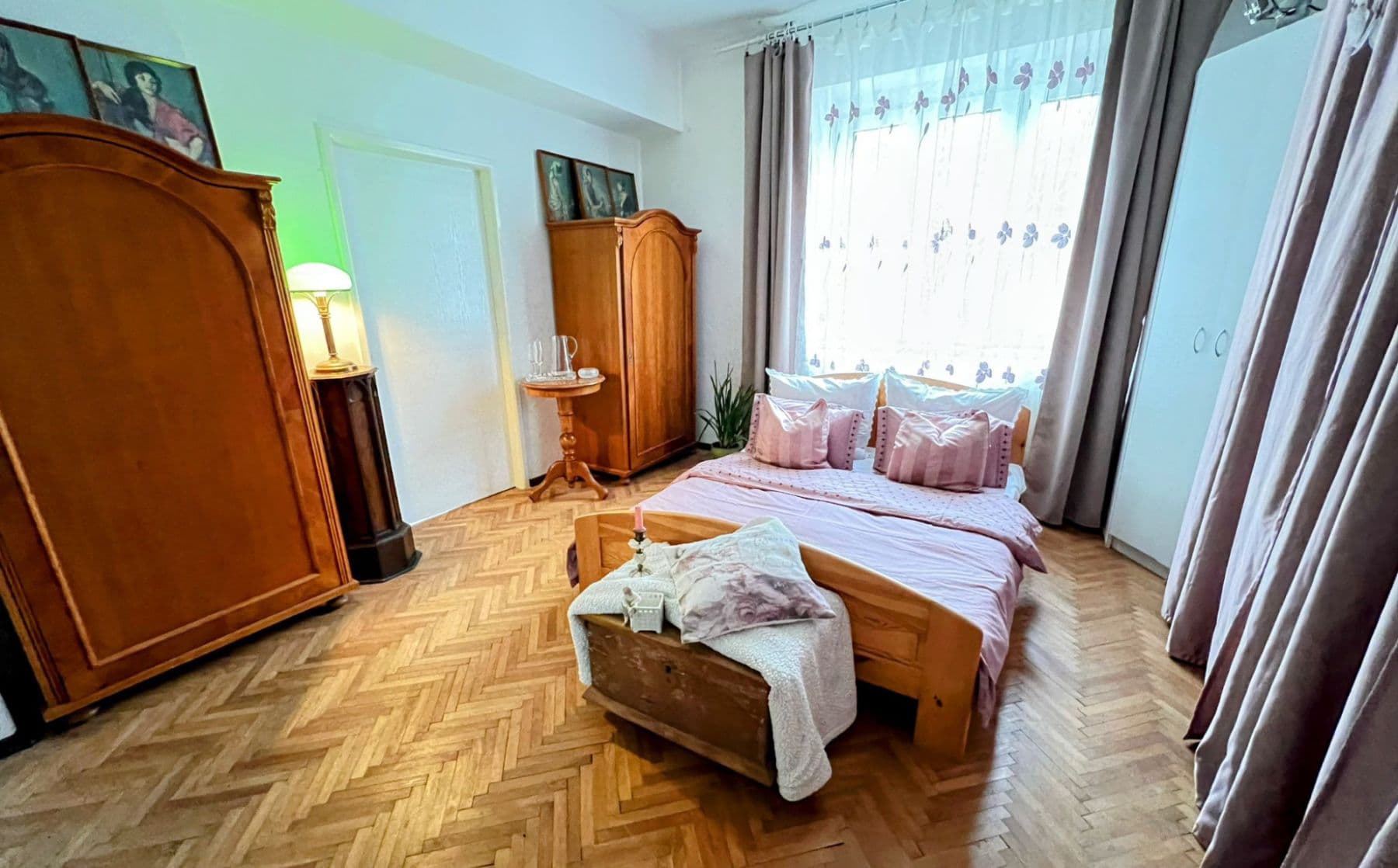 flat to rent, 85 m², Pod Štěpem, Prague, Prague