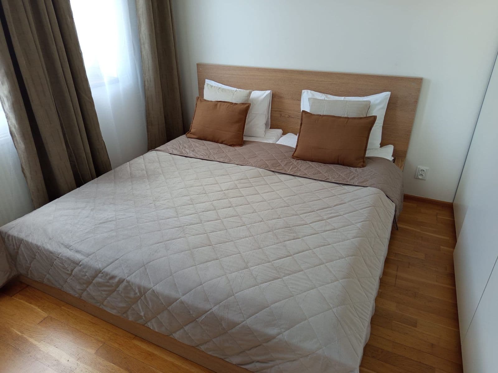 flat to rent, 50 m², Teplická, Prague, Prague