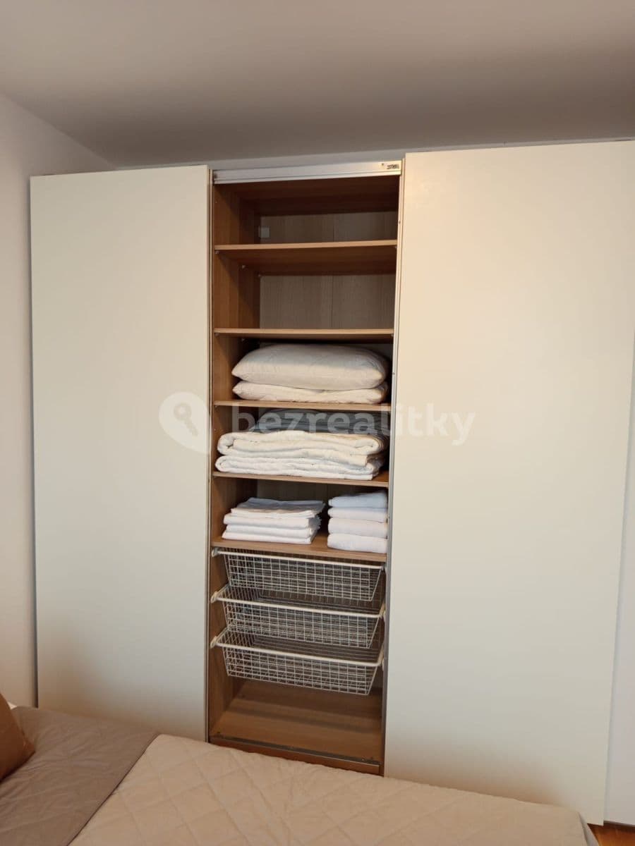 flat to rent, 46 m², Teplická, Prague, Prague